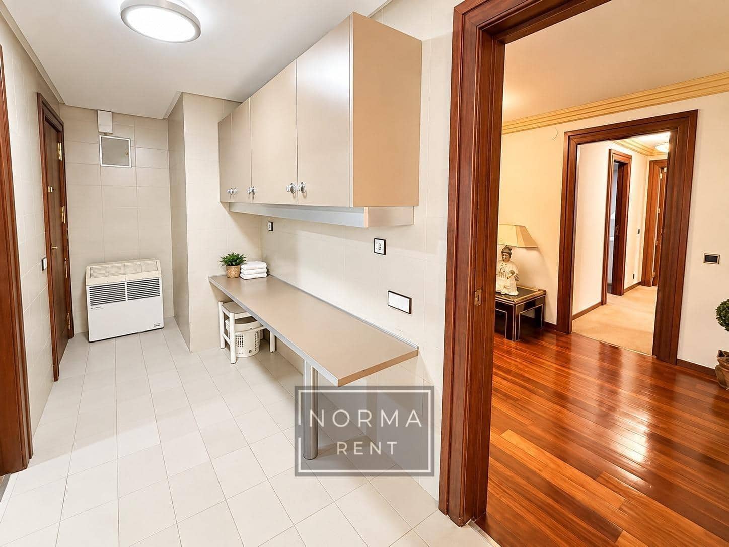 3 slaapkamer Penthouse te huur in Alicante stad - € 1.600 (Ref: 10129659)