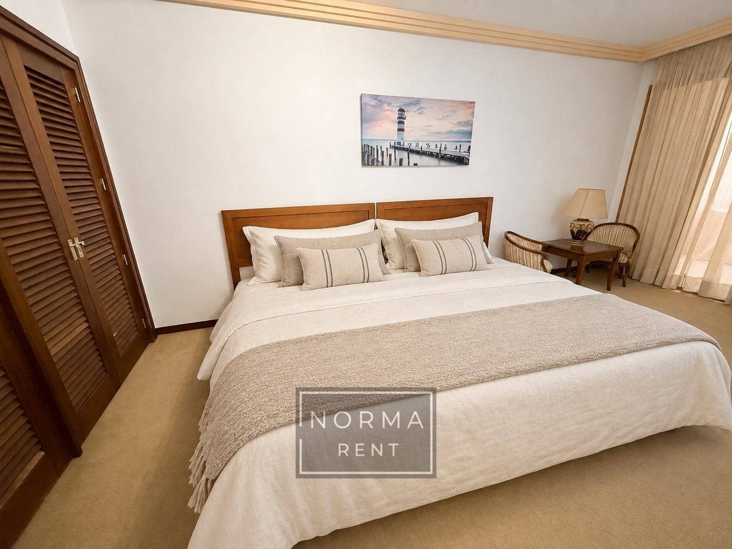 3 slaapkamer Penthouse te huur in Alicante stad - € 1.600 (Ref: 10129659)