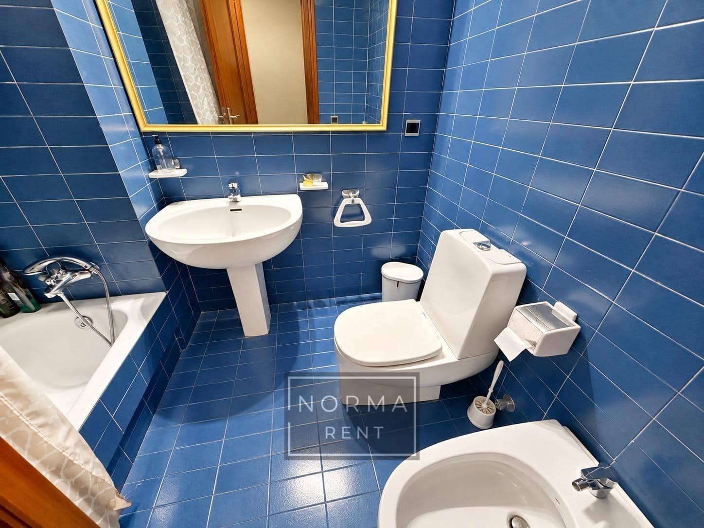 3 slaapkamer Penthouse te huur in Alicante stad - € 1.600 (Ref: 10129659)