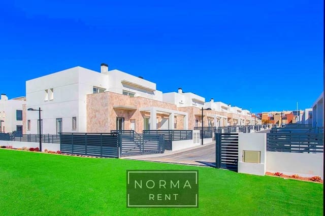 3 bedroom Bungalow for rent in Aguas Nuevas, Torrevieja with pool - € 1,450 (Ref: 9154027)