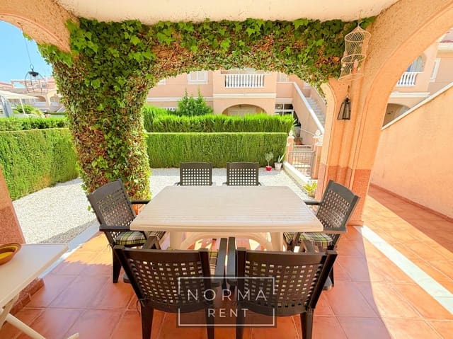 2 soverom Rekkehus til leie i La Zenia, Orihuela med svømmebasseng - € 800 (Ref: 9163822)