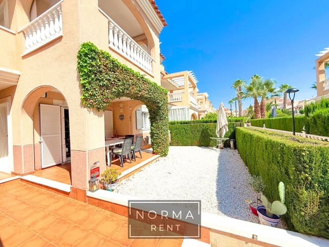 2 soverom Rekkehus til leie i La Zenia, Orihuela med svømmebasseng - € 800 (Ref: 9163822)