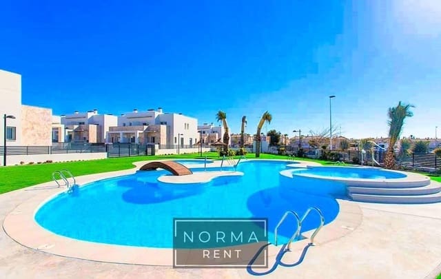 3 sypialnia Dom szeregowy do wynajęcia w Aguas Nuevas, Torrevieja z basenem - 1 400 € (Ref: 9177728)
