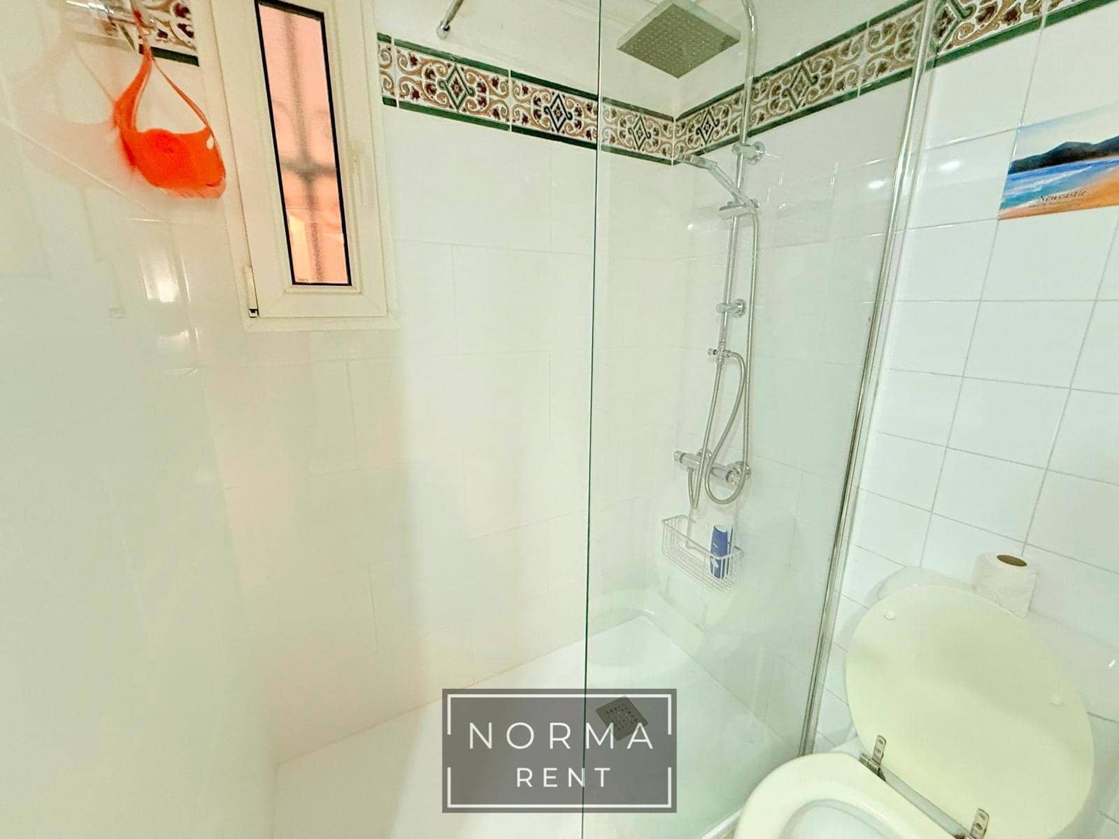 2 soveværelse Lejlighed til leje i Torrevieja - € 800 (Ref: 9362680)