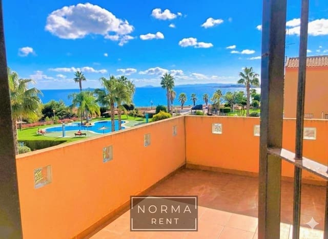 3 camera da letto Villetta a Schiera da affittare in Campoamor, Orihuela con piscina - 1.050 € (Rif: 9383011)