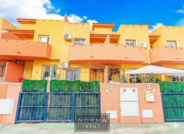 3 camera da letto Villetta a Schiera da affittare in Campoamor, Orihuela con piscina - 1.050 € (Rif: 9383011)