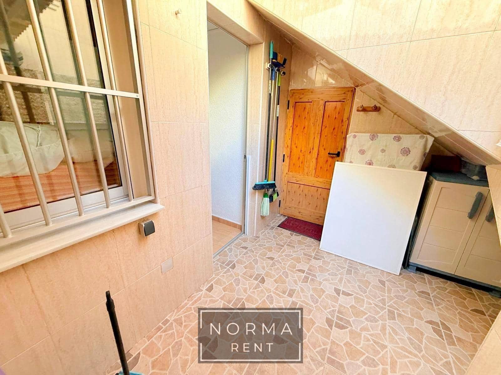 2 bedroom Beach Apartment for rent in Los Narejos with garage - € 575 (Ref: 9414200)