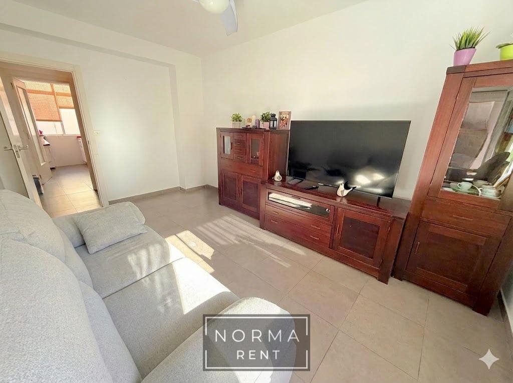 3 bedroom Apartment for rent in Torre de la Horadada - € 600 (Ref: 9425777)