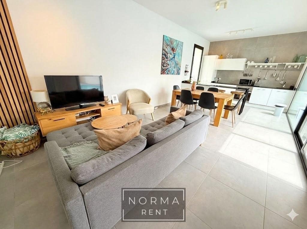 3 makuuhuone Huvila vuokrattavana paikassa Guardamar del Segura mukana uima-altaan - 2 500 € (Ref: 9441394)