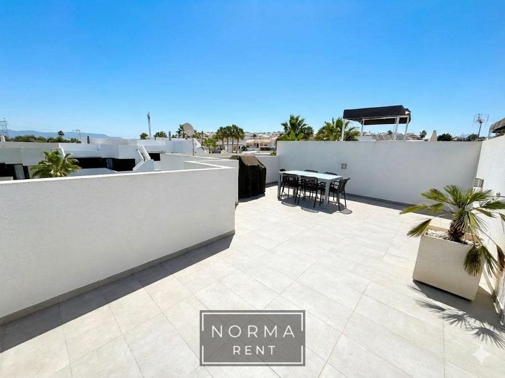 3 makuuhuone Huvila vuokrattavana paikassa Guardamar del Segura mukana uima-altaan - 2 500 € (Ref: 9441394)