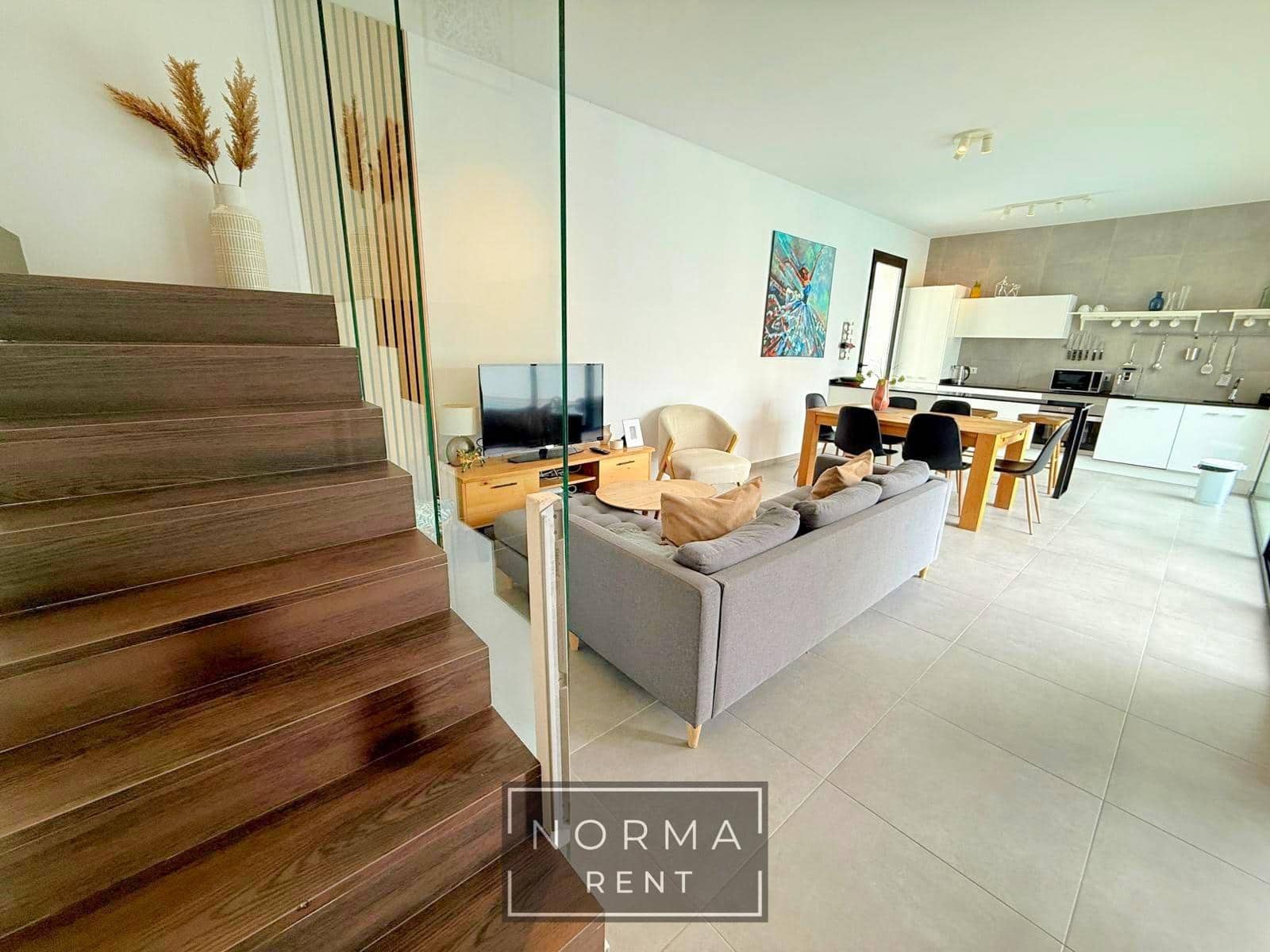 3 makuuhuone Huvila vuokrattavana paikassa Guardamar del Segura mukana uima-altaan - 2 500 € (Ref: 9441394)