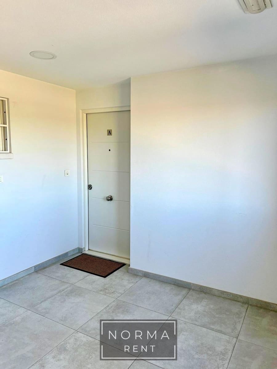 3 soveværelse Lejlighed til leje i Campoamor med swimmingpool - € 950 (Ref: 9449383)