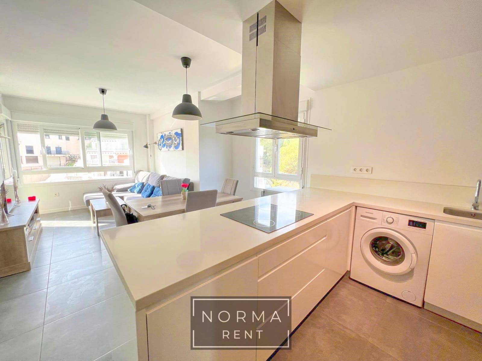 3 soveværelse Lejlighed til leje i Campoamor med swimmingpool - € 950 (Ref: 9449383)