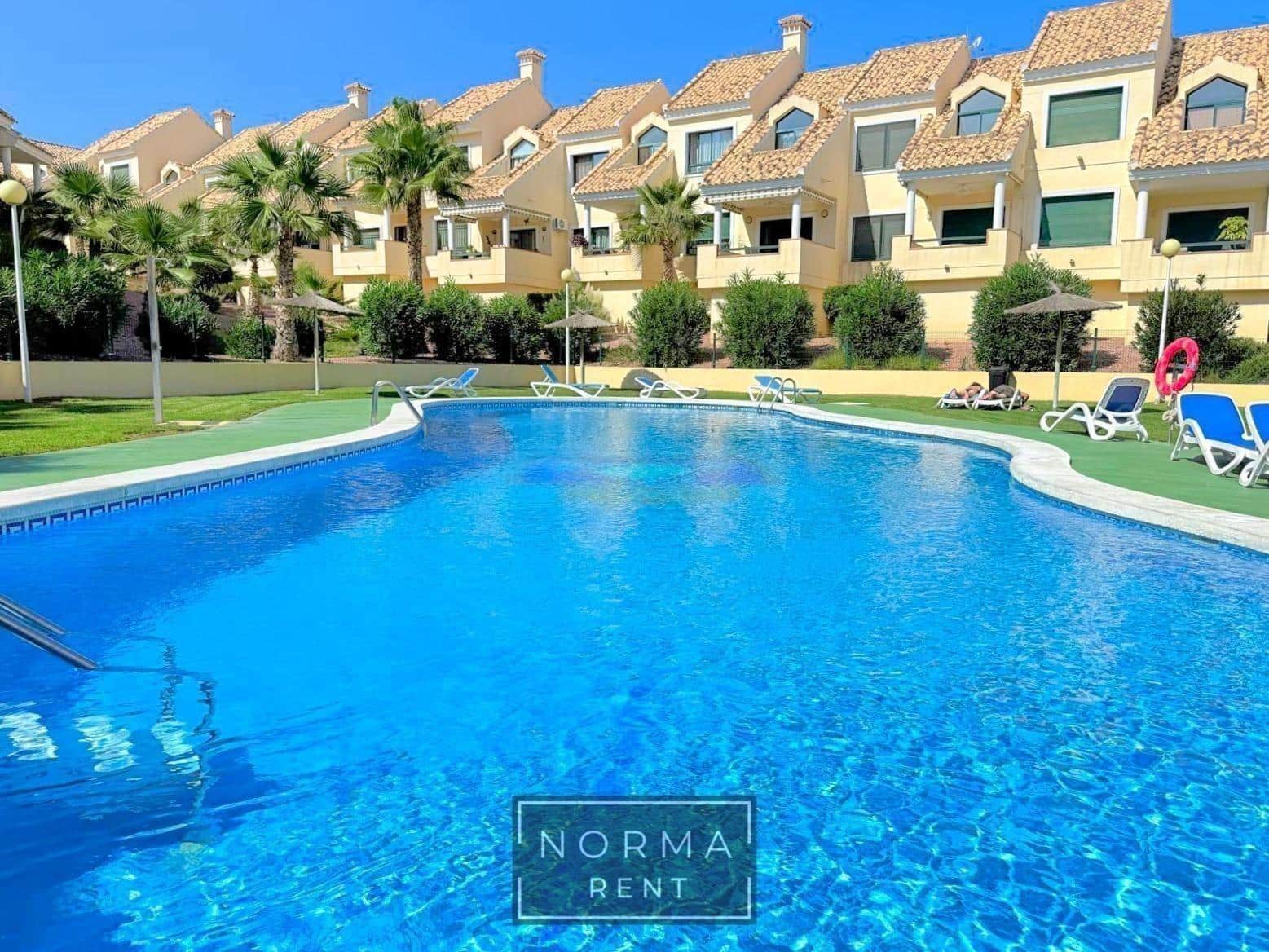 3 soveværelse Lejlighed til leje i Orihuela Costa med swimmingpool - € 1.250 (Ref: 9486446)