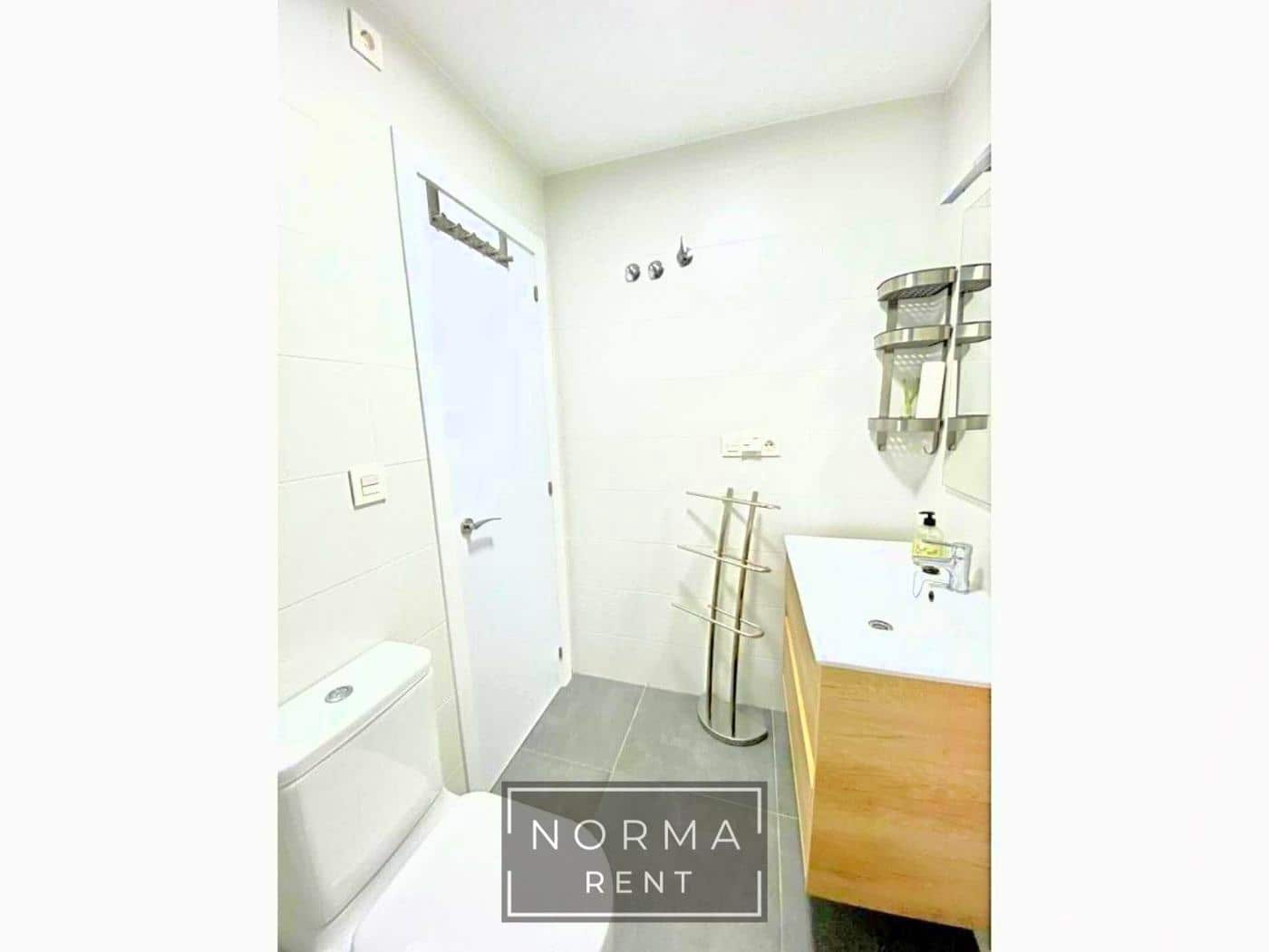 3 sovrum Lägenhet att hyra i Orihuela Costa med pool - 950 € (Ref: 9488722)