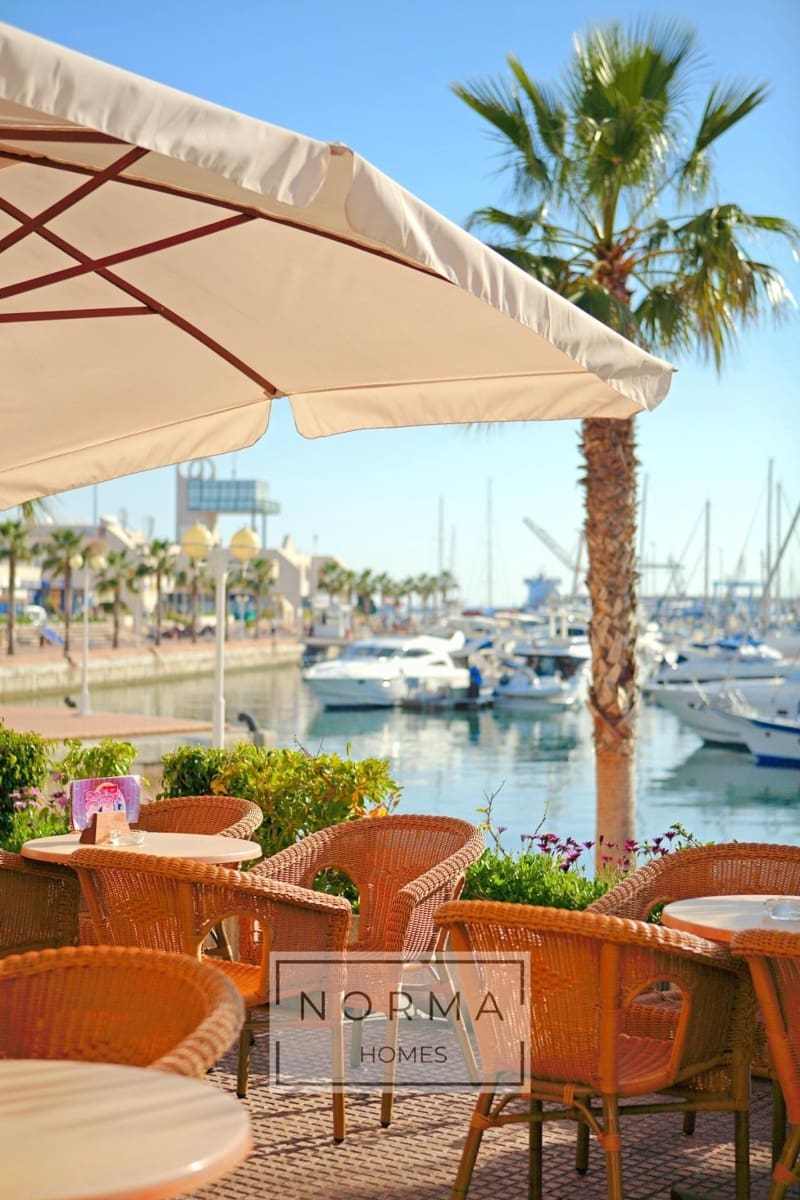 4 slaapkamer Appartement te koop in Alicante stad - € 675.000 (Ref: 9513478)