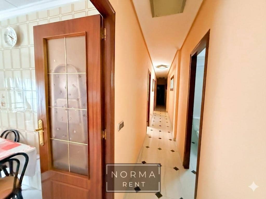 3 makuuhuone Huoneisto vuokrattavana paikassa Torrevieja mukana 
autotalli - 1 300 € (Ref: 9513479)