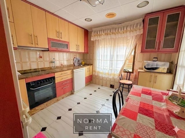3 soveværelse Lejlighed til leje i Playa de los Locos, Torrevieja med garage - € 1.200 (Ref: 9513479)