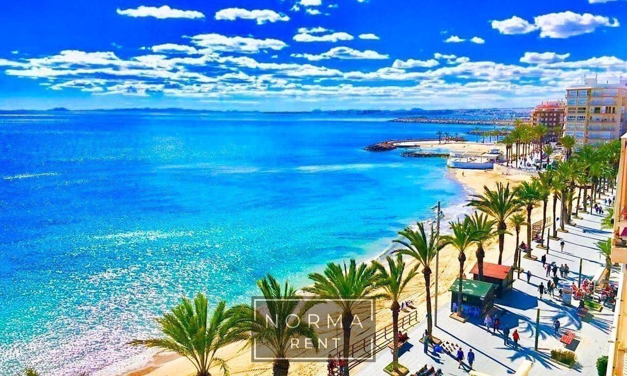 3 makuuhuone Huoneisto vuokrattavana paikassa Torrevieja mukana 
autotalli - 1 200 € (Ref: 9513479)