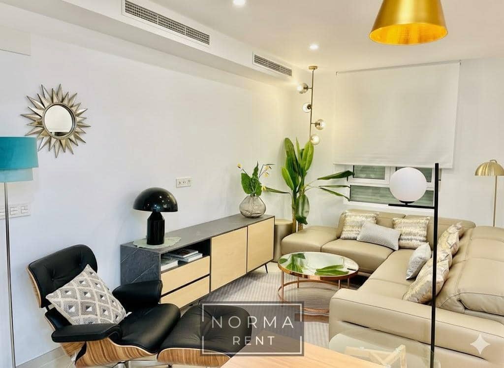 4 camera da letto Appartamento da affittare in Alicante citta - 2.700 € (Rif: 9555949)