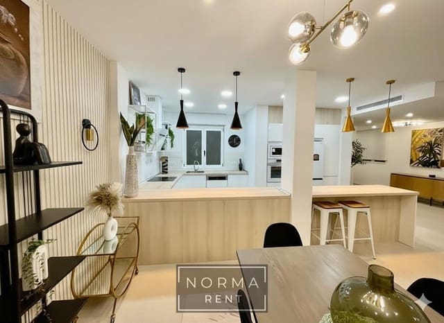 4 makuuhuone Asunto vuokrattavana paikassa Alicante kaupunki - 2 700 € (Ref: 9555949)