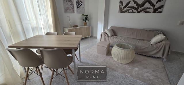 2 quarto Apartamento para arrendar em Centro, Torrevieja - 700 € (Ref: 9625773)