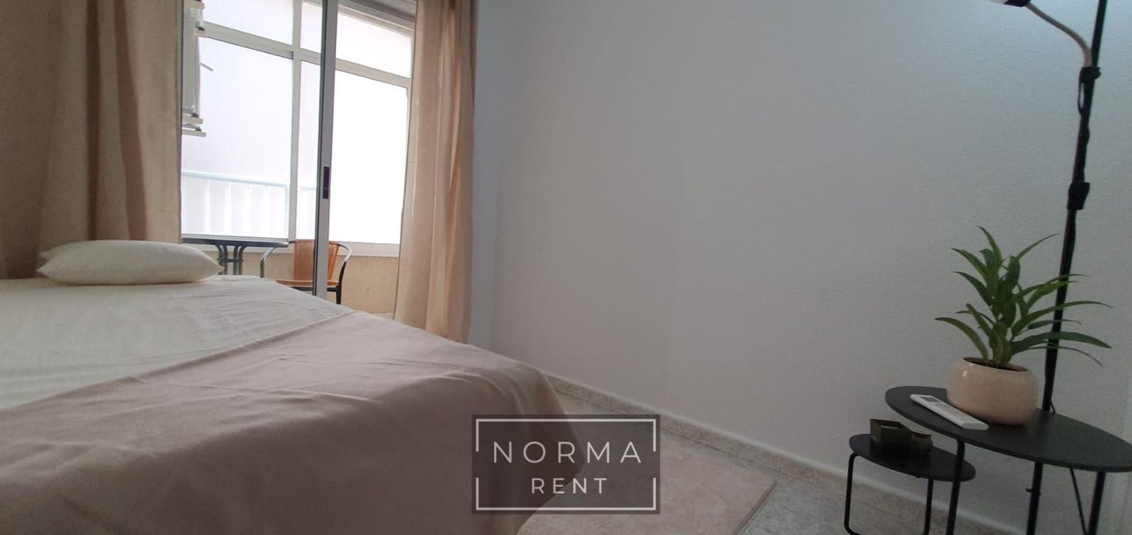 2 quarto Apartamento para arrendar em Torrevieja - 700 € (Ref: 9625773)