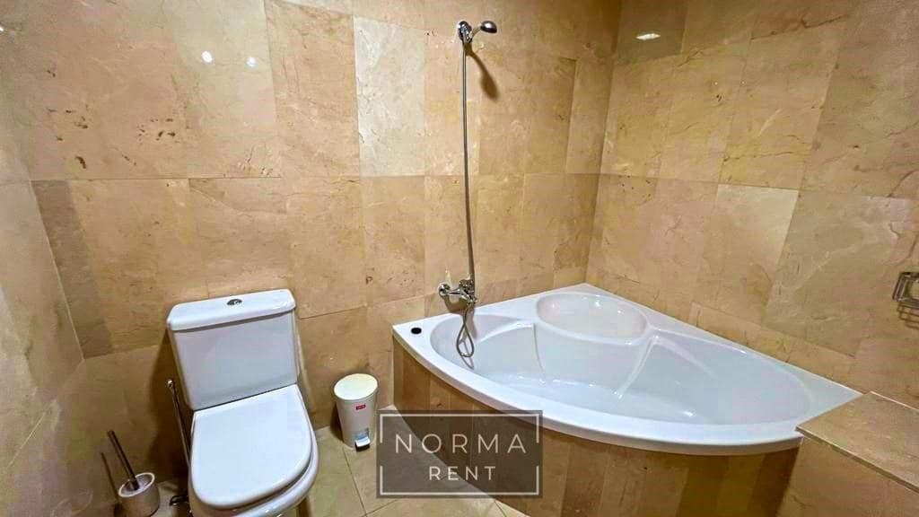 2 quarto Bungalow para arrendar em Ciudad Quesada com piscina - 800 € (Ref: 9625774)