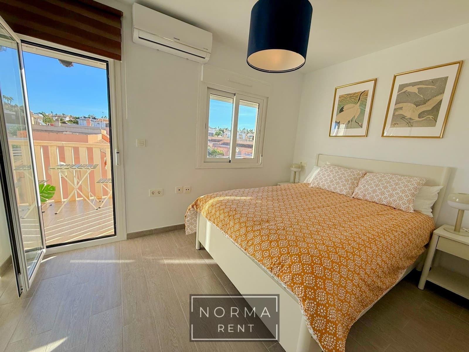 2 makuuhuone Rivitalo vuokrattavana paikassa Gran Alacant mukana uima-altaan - 1 130 € (Ref: 9634392)