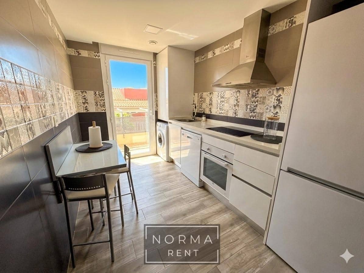 2 soverom Leilighet til leie i Gran Alacant - € 1 230 (Ref: 9656176)