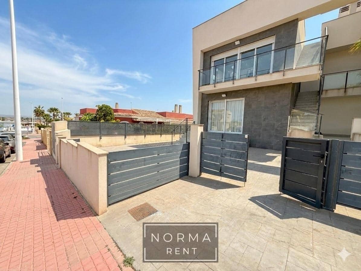 2 soverom Leilighet til leie i Gran Alacant - € 1 230 (Ref: 9656176)