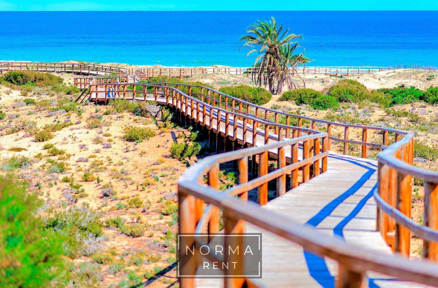 Villa/Maison Mitoyenne de 2 chambres à louer à Gran Alacant - 1 330 € (Ref: 9791131)