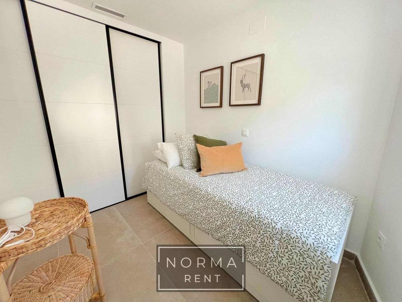 Villa/Maison Mitoyenne de 2 chambres à louer à Gran Alacant - 1 330 € (Ref: 9791131)