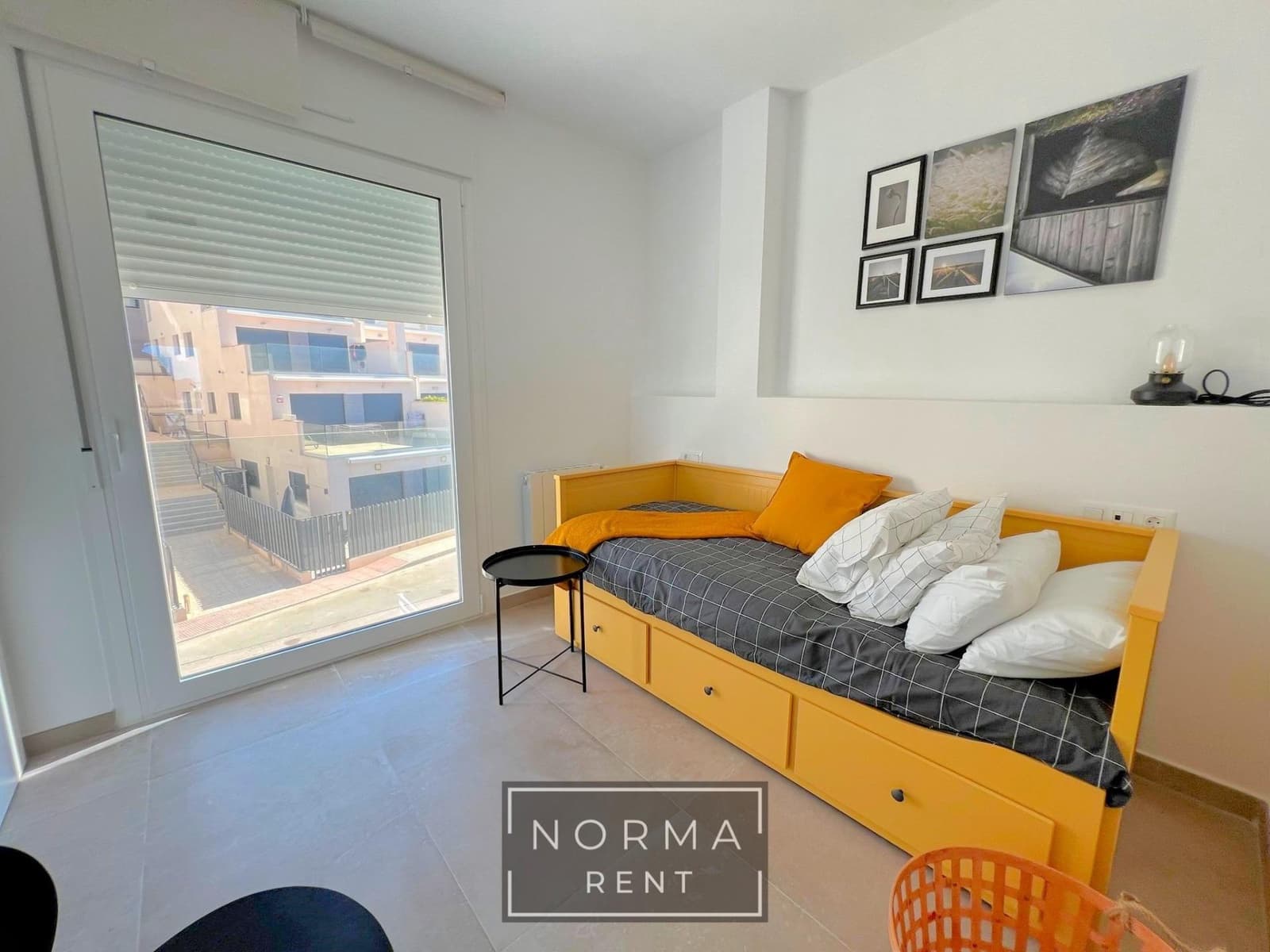 3 camera da letto Villetta a Schiera da affittare in Alicante citta con garage - 1.430 € (Rif: 9794738)