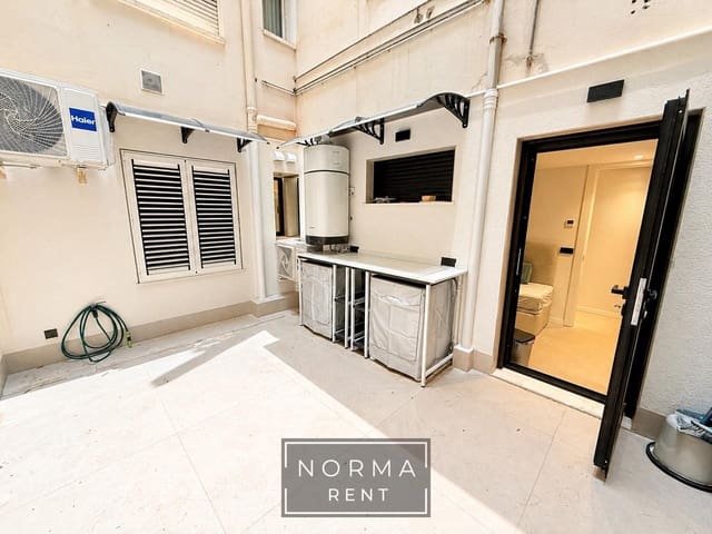 Studio for rent in Ensanche - Diputacion, Alicante / Alacant city - € 1,050 (Ref: 9801307)