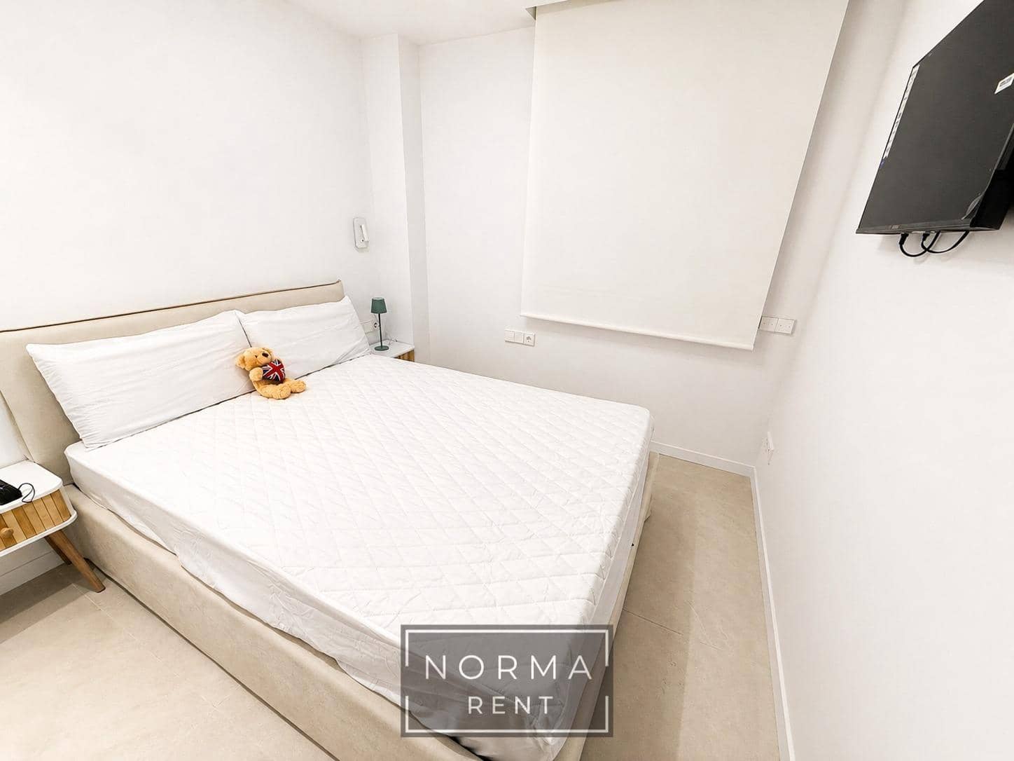 2 soveværelse Lejlighed til leje i Alicante by med garage - € 1.450 (Ref: 9801308)