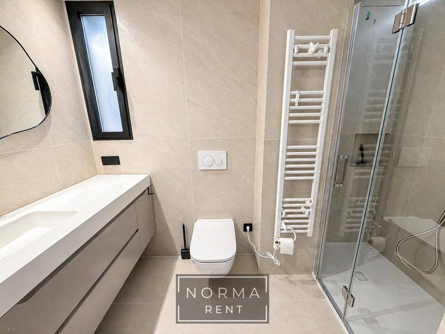 2 camera da letto Appartamento da affittare in Alicante citta con garage - 1.800 € (Rif: 9801309)