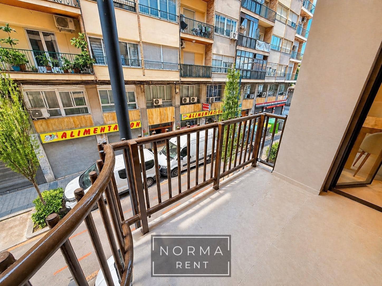 2 camera da letto Appartamento da affittare in Alicante citta con garage - 1.800 € (Rif: 9801309)