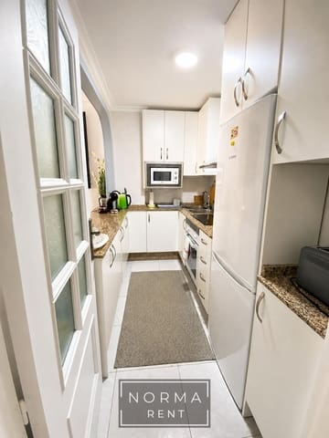 2 quarto Apartamento para arrendar em Playa de los Náufragos, Torrevieja - 750 € (Ref: 9813845)