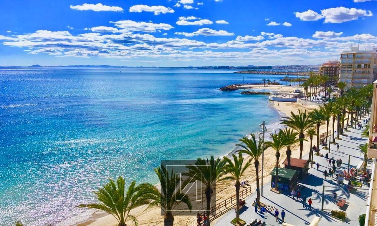 2 soveværelse Lejlighed til salg i Torrevieja - € 149.900 (Ref: 9814373)