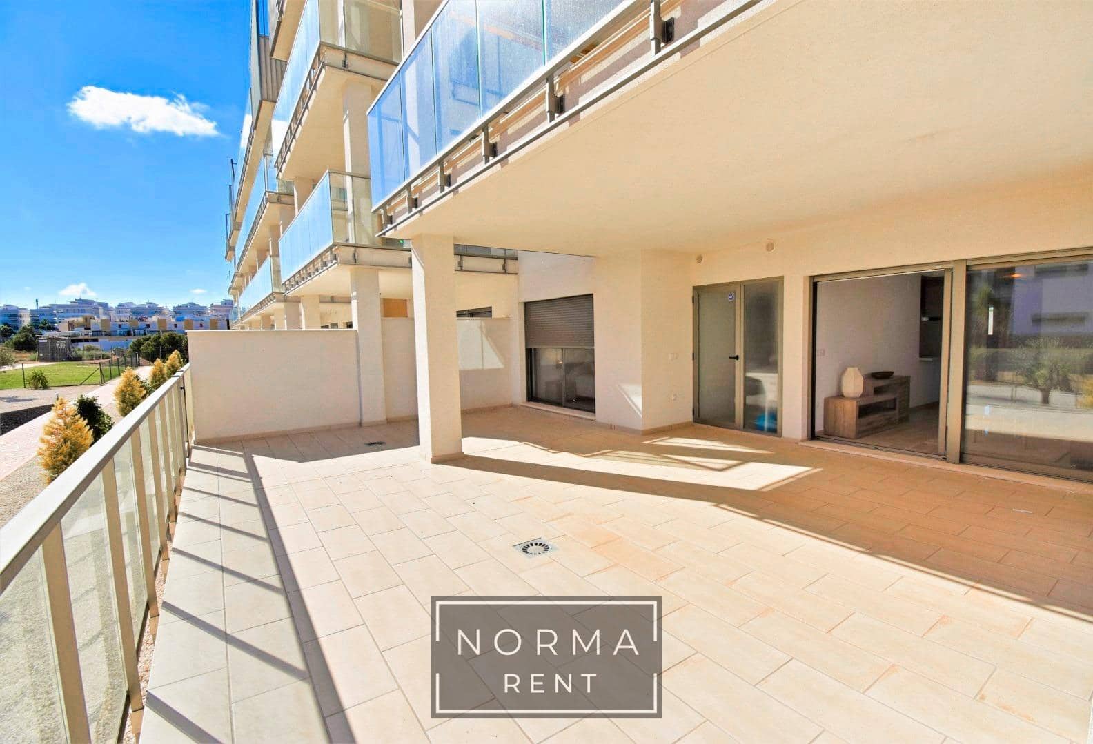 3 Zimmer Apartment zu vermieten in Villamartin mit Pool Garage - 1.500 € (Ref: 9827163)