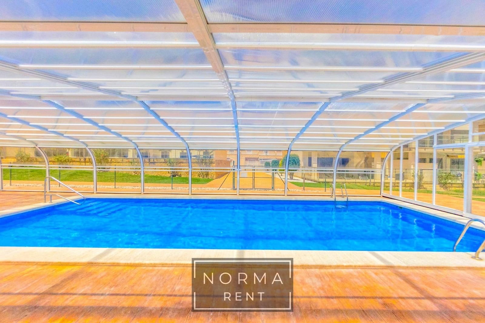 3 Zimmer Apartment zu vermieten in Villamartin mit Pool Garage - 1.500 € (Ref: 9827163)