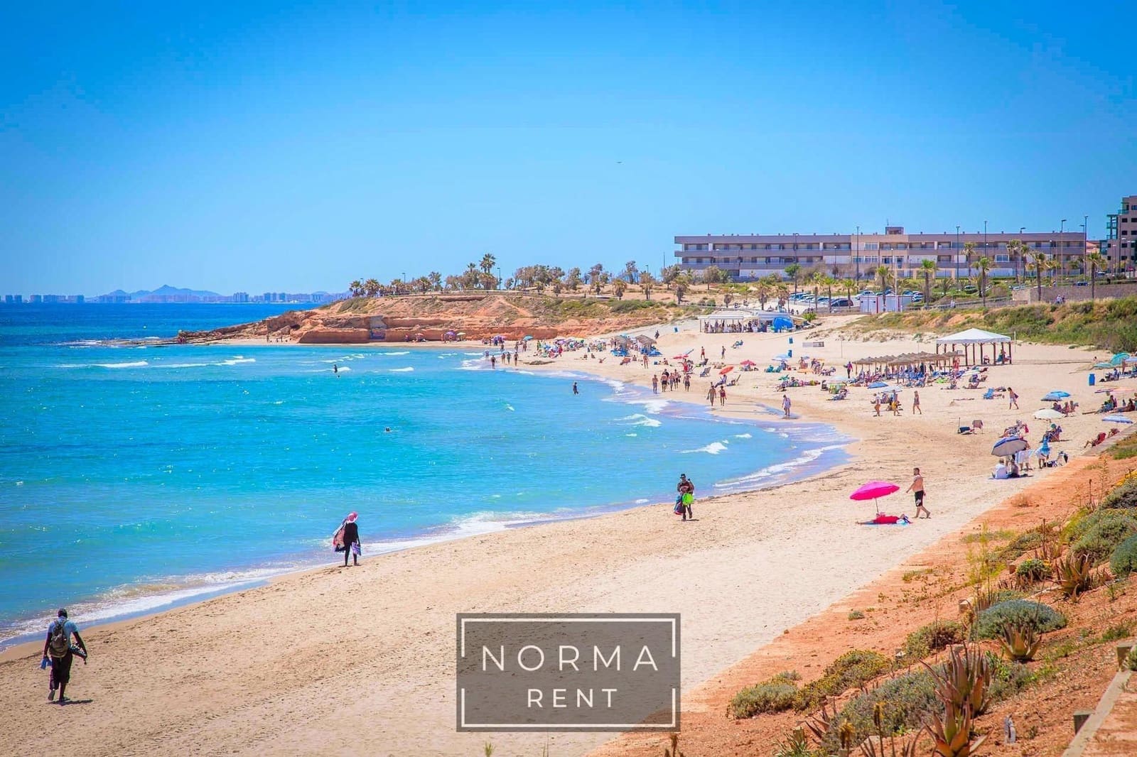 2 soveværelse Lejlighed til leje i Orihuela Costa med swimmingpool garage - € 850 (Ref: 9849458)
