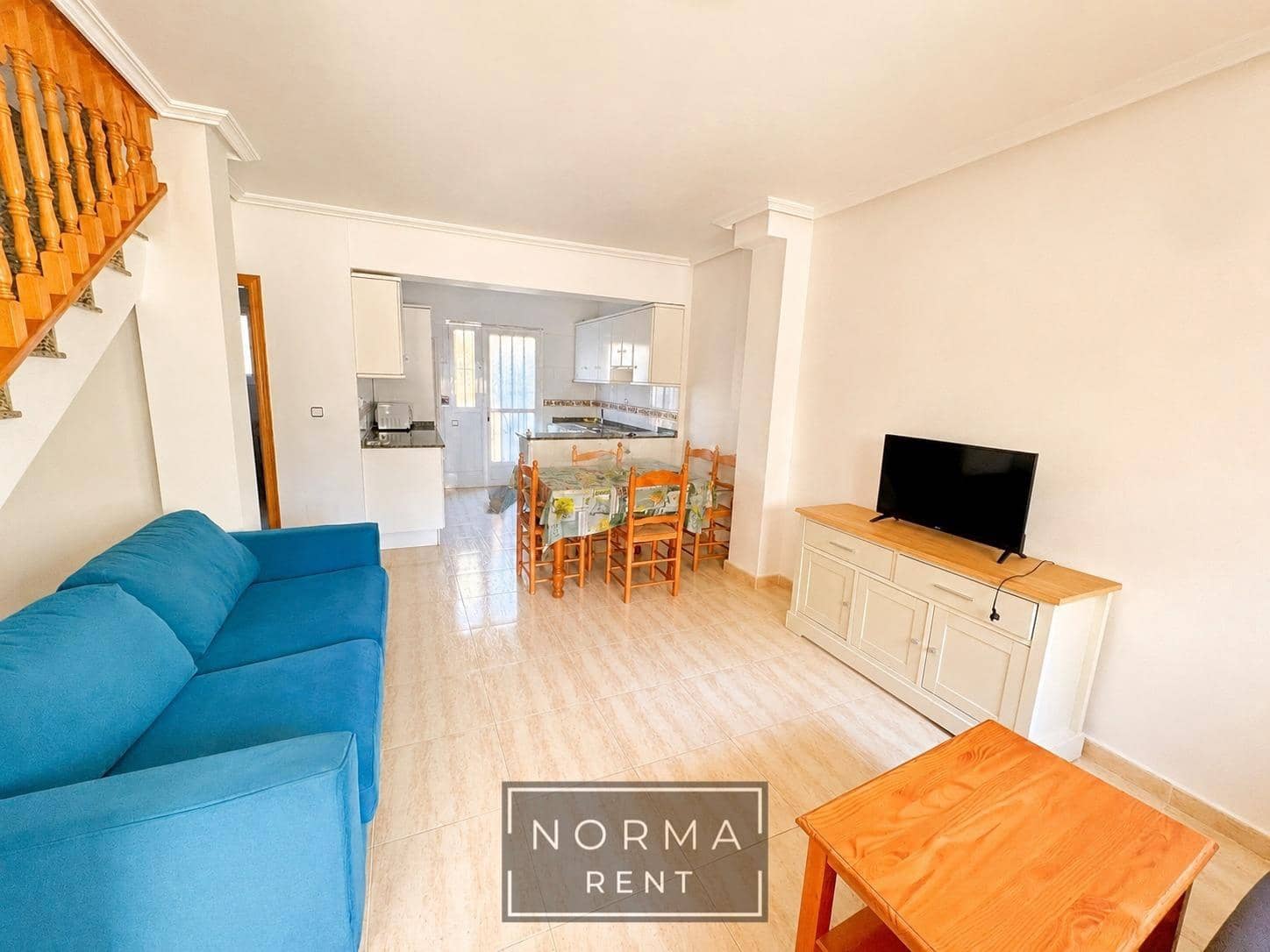 3 bedroom Terraced Villa for rent in Cabo Roig with pool garage - € 975 (Ref: 9851855)