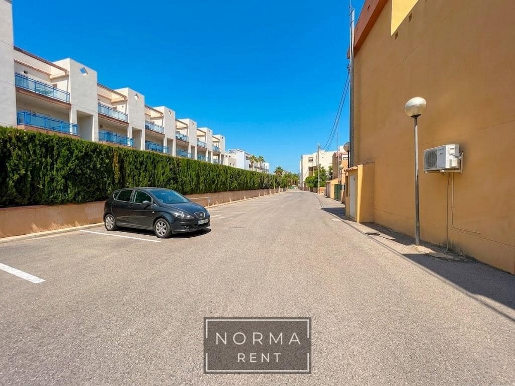 3 bedroom Terraced Villa for rent in Cabo Roig with pool garage - € 975 (Ref: 9851855)