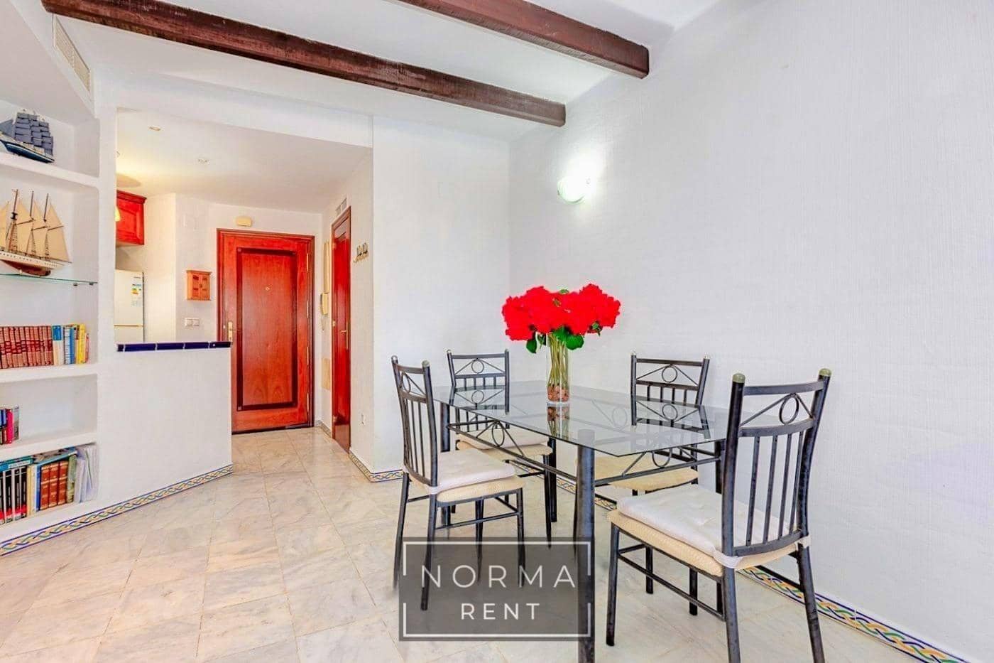 2 bedroom Apartment for rent in Torrevieja with pool - € 900 (Ref: 9896400)