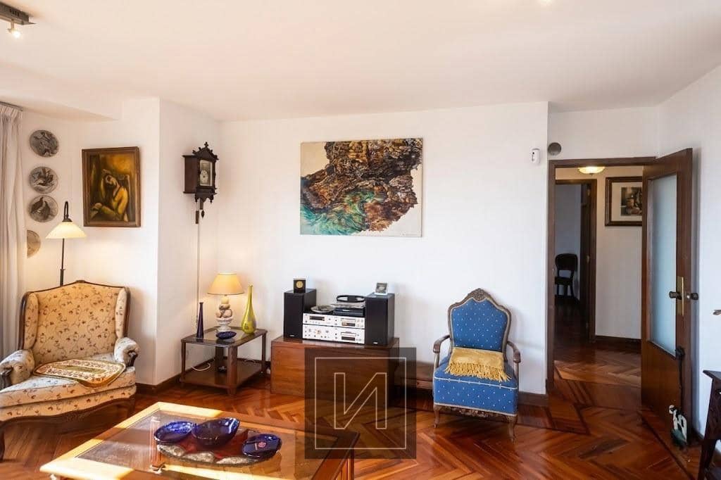 4 camera da letto Appartamento in vendita in Alicante citta - 675.000 € (Rif: 9904027)