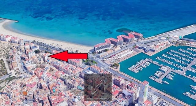 4 camera da letto Appartamento in vendita in Casco Antiguo - Sant Cruz - Ayuntamiento, Alicante città - 675.000 € (Rif: 9904027)