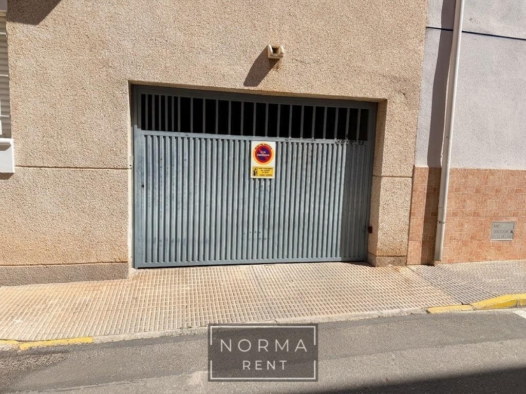 3 Zimmer Apartment zu vermieten in Los Cuarteros mit Garage - 1.000 € (Ref: 9911146)