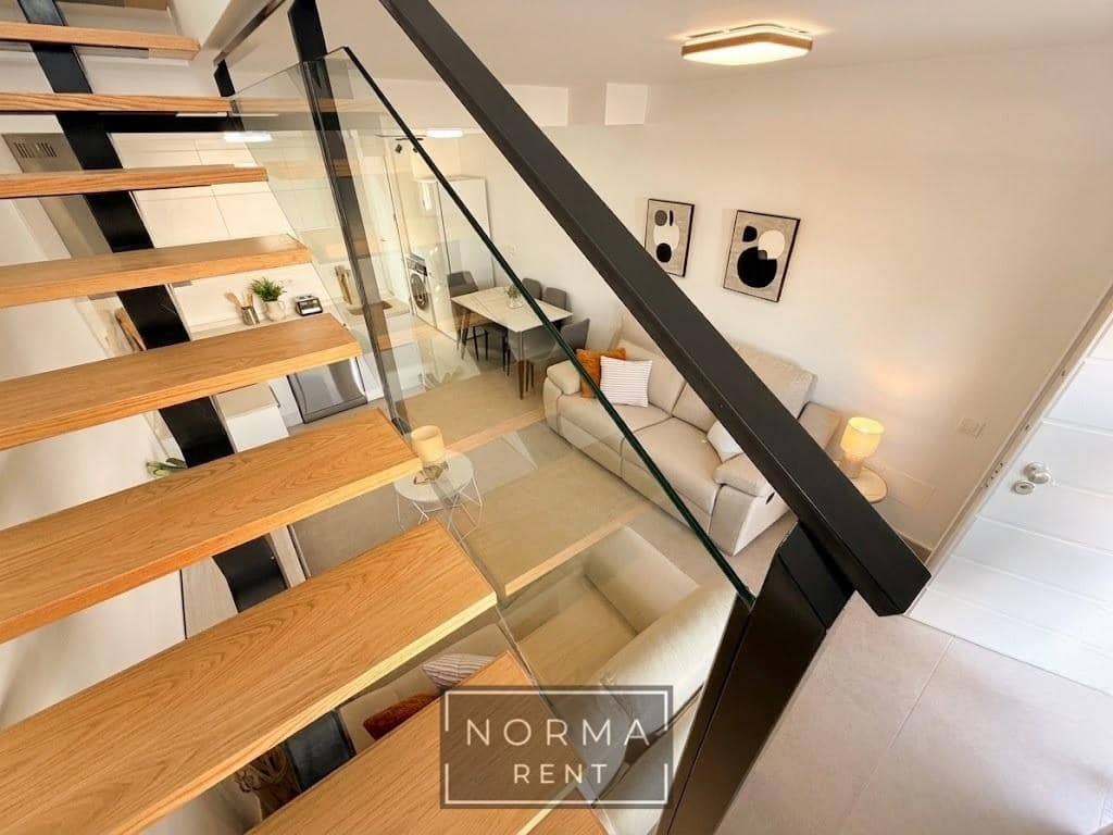3 quarto Moradia em Banda para arrendar em Gran Alacant com piscina garagem - 1 700 € (Ref: 9927501)